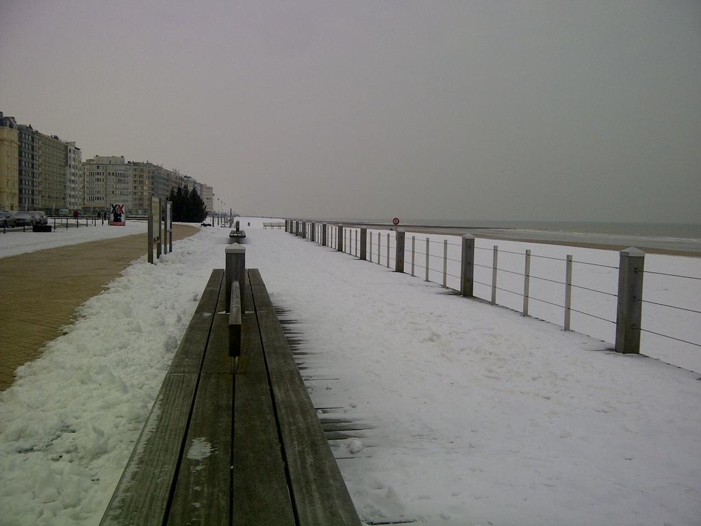 Appartement Aan Zee Oostende Номер фото
